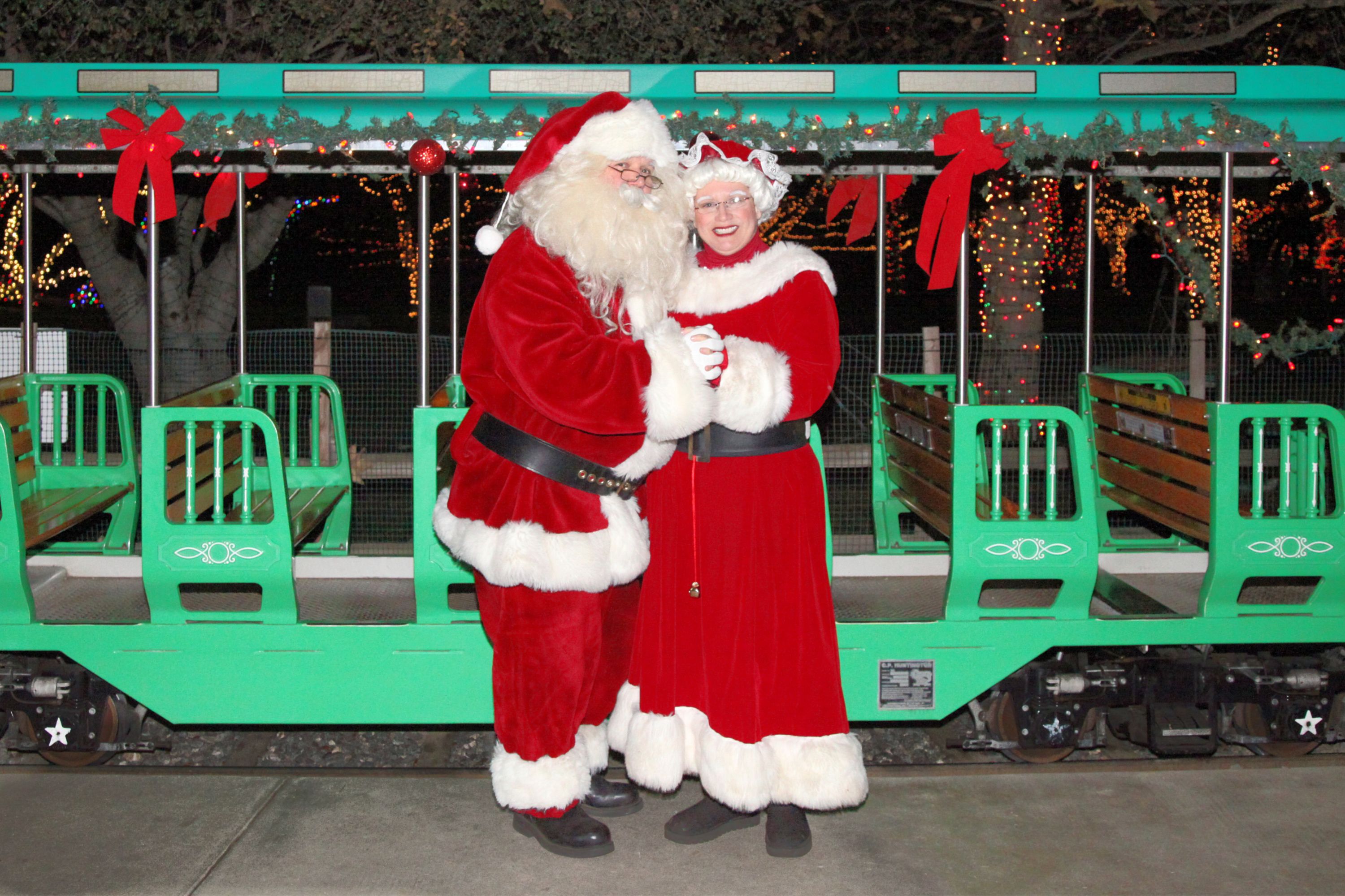 Christmas Trains, Polar Express Rides, and Holiday Railroad Fun around
