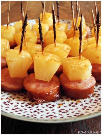Glazed Kielbasa Pineapple Bites #appetizersforparty