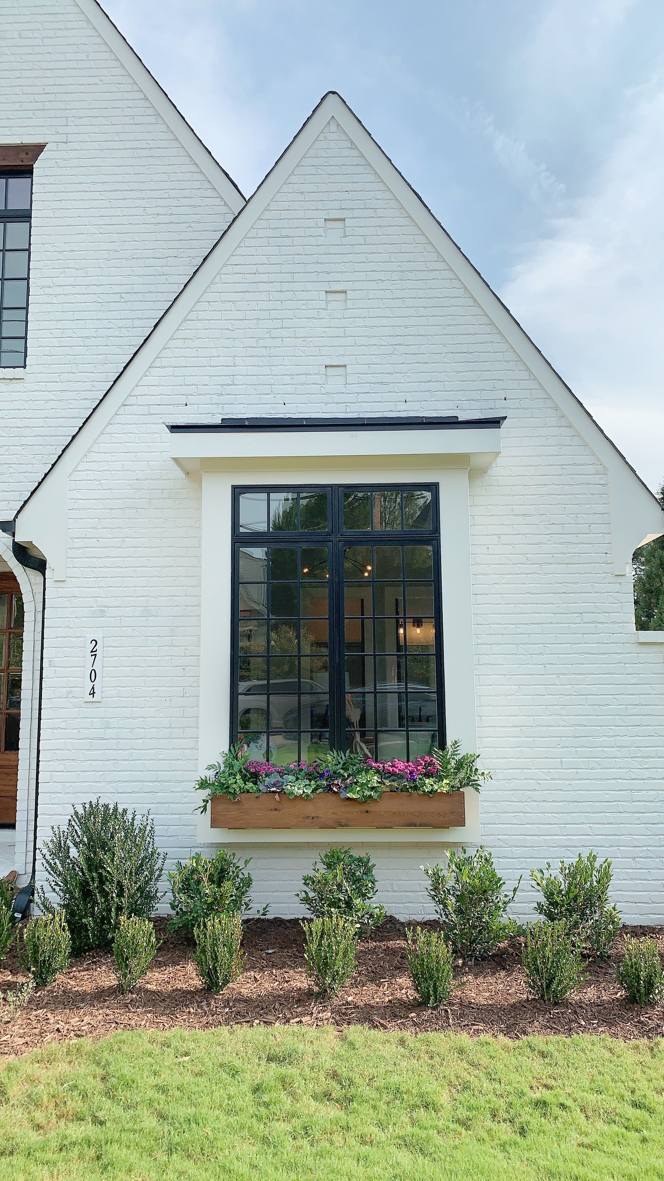 Sharing our fall window boxes filled with mums and deep purples! Also sharing 2 neat little tricks to cheat so that they look amazing but are easier to maintain! White Window Boxes, Wood Window Boxes, Fall Window Boxes, Window Box Flowers, Flower Boxes, Shed Windows, Fall Windows, Window Planter Boxes, Farmhouse Windows