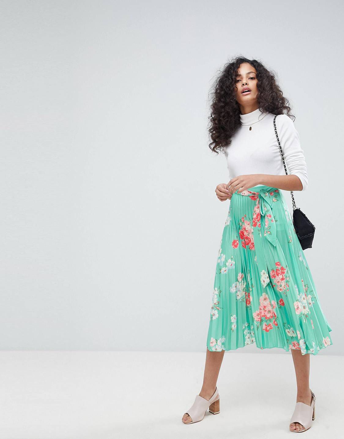 Just When I Thought I Didnt Need Something New From Asos I Kinda Do High Waisted Floral Skirt