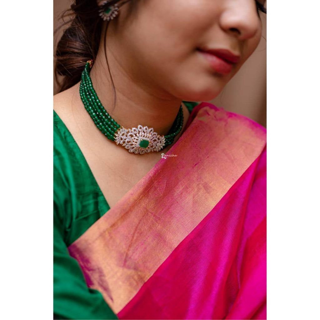 AD Emerald Bead Choker Set From Anicha ~ South India Jewels Gold Jewelry Simple Necklace, Pearl Necklace Designs, Gold Earrings Designs, Gold Designs, Jewellery Designs, Jhumka Designs, Elegant Necklaces, Beaded Choker, Beaded Jewelry