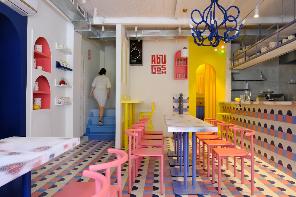 ABU GOSH Trubnaya by STUDIO SHOO - Interior Design - Inspiration Russian Architecture, Interior Architecture, Interior Design, Brutalist Buildings, Communal Table, Renovation Budget, Behance, Two Story Homes, Story House