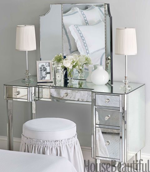 Bathroom Mirror Ideas To Reflect Your Style Black Bathroom Mirrors Modern Bathroom Mirrors Bathroom Mirror Design