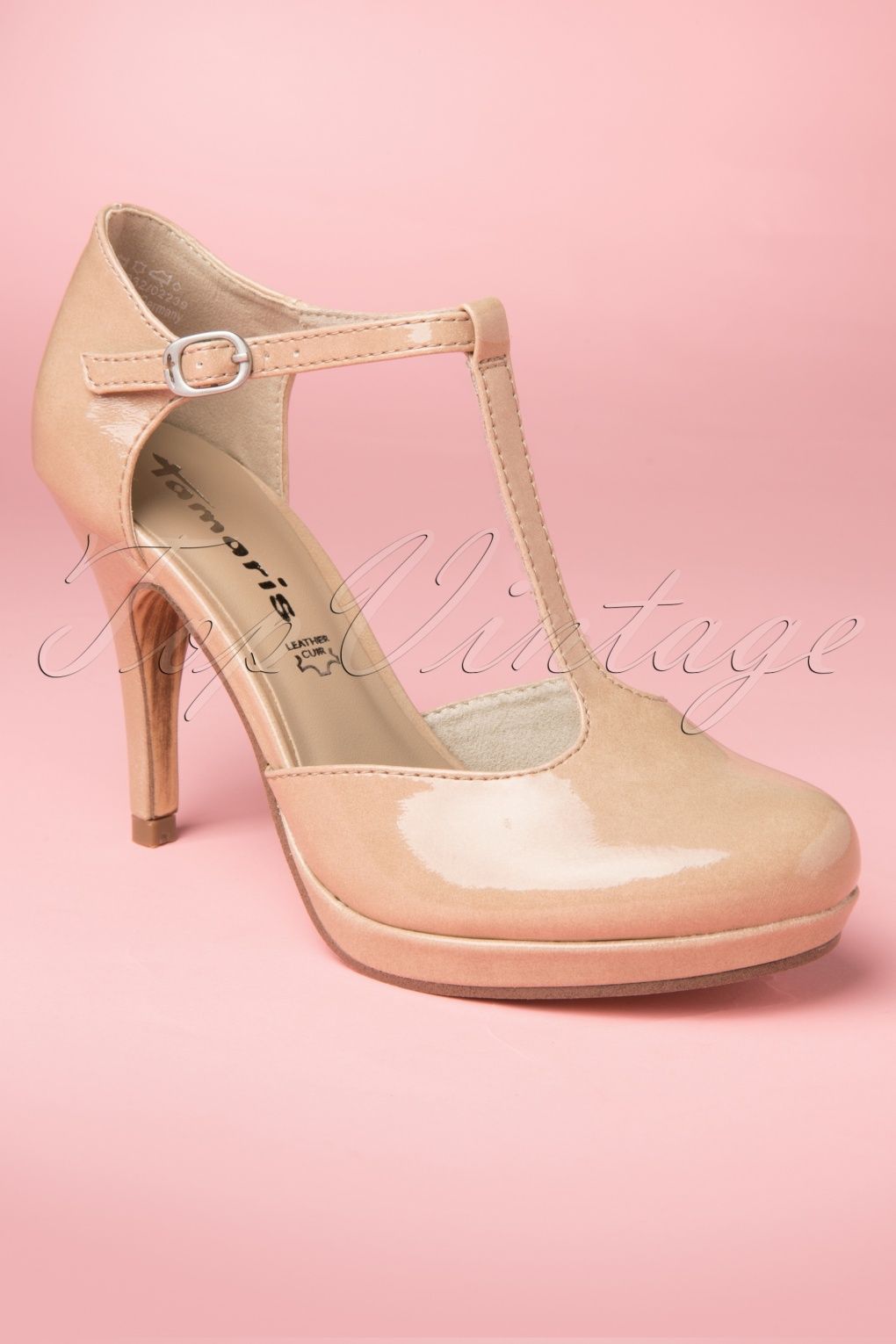 Közzétéve Itt °•《shoes》•°