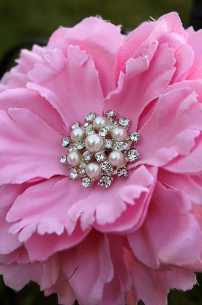 Lovin The Brooch In The Flower Rosa Seide Pink Lila Pretty In Pink