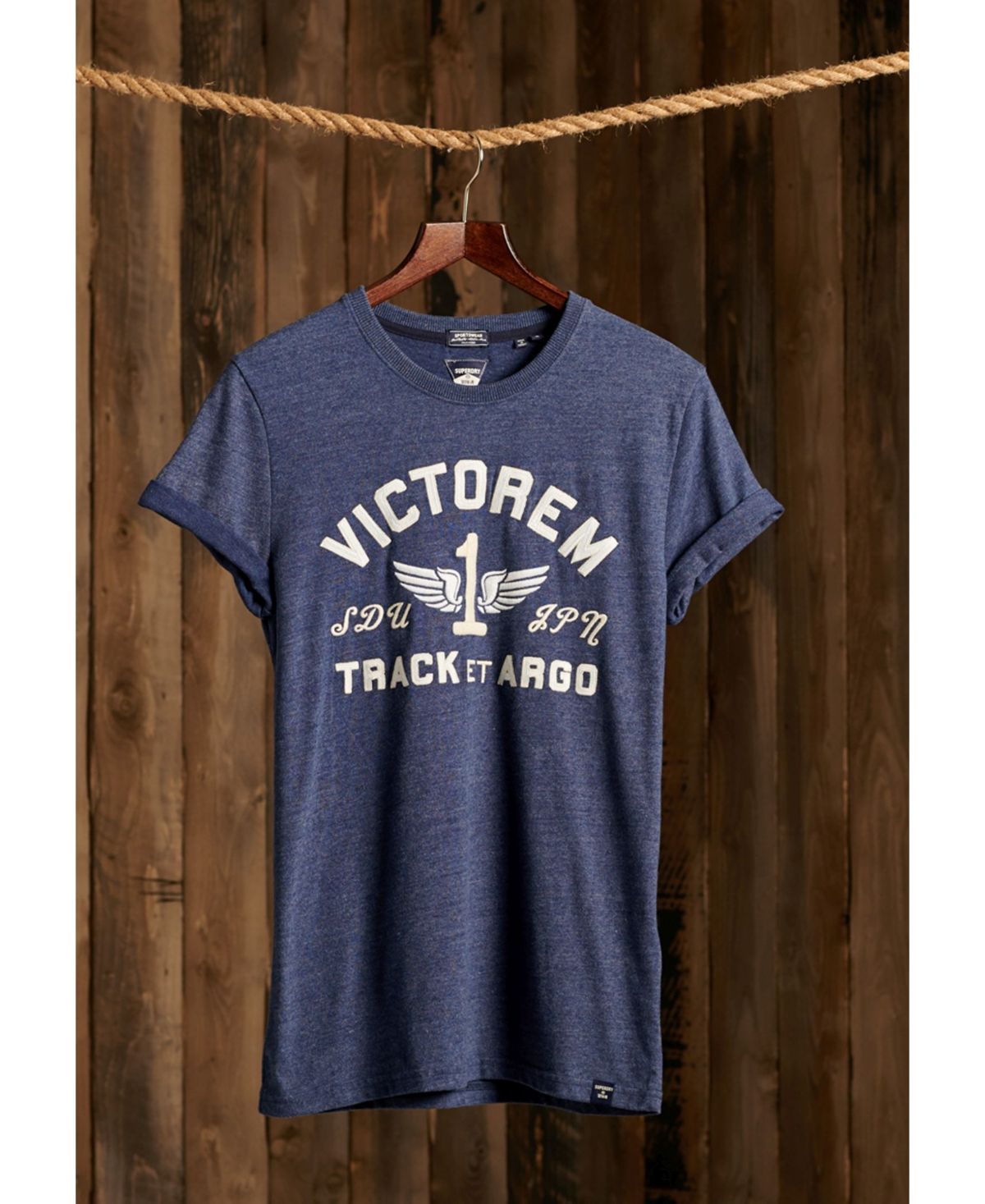 Image by Shutterstock Urban Quote Design Offline Tee Men/'s