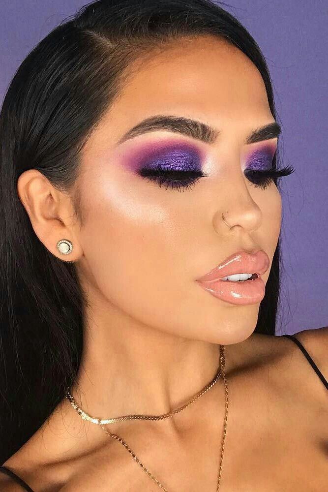 Curso de Maquiagem online com certificado - 1ª aula grátis - Profissional - - Miajesty - #1ª #AULA #certificado #Curso #de #Grátis #maquiagem #Miajesty #ONLINE #profissional Eye Makeup Glitter, Purple Eye Makeup, Eye Makeup Tips, Smokey Eye Makeup, Makeup Inspo, Makeup Eyeshadow, Makeup Inspiration, Beauty Makeup, Makeup Ideas