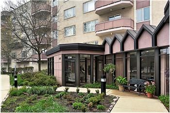 6401 Lincoln Ave 308, Morton Grove, IL 60053 #mortongrove
