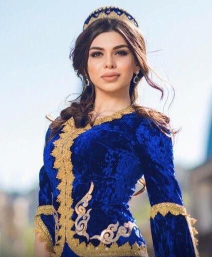 Azerbaycan Turk Kizi Most Beautiful Women Traditional Outfits Women