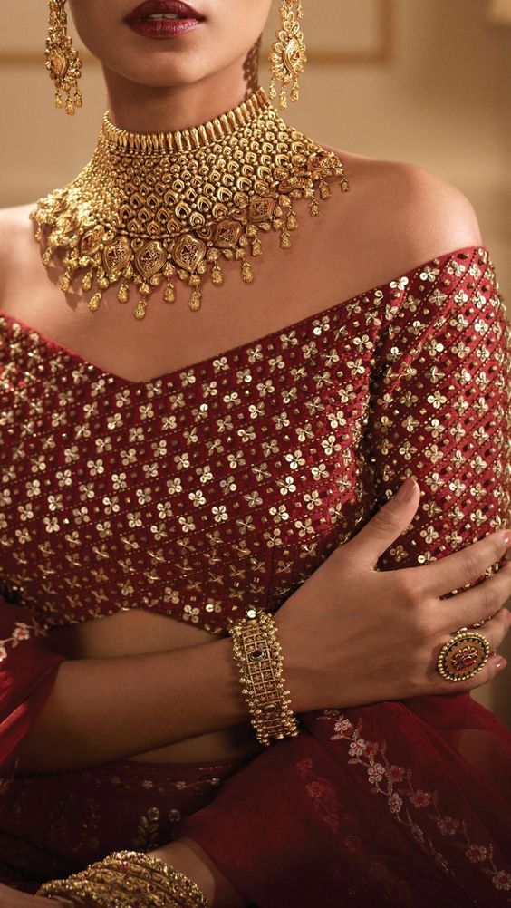 Best bridal jewelry | Indian bridal jewelry sets, Bridal jewellery indian,  Gold jewelry indian