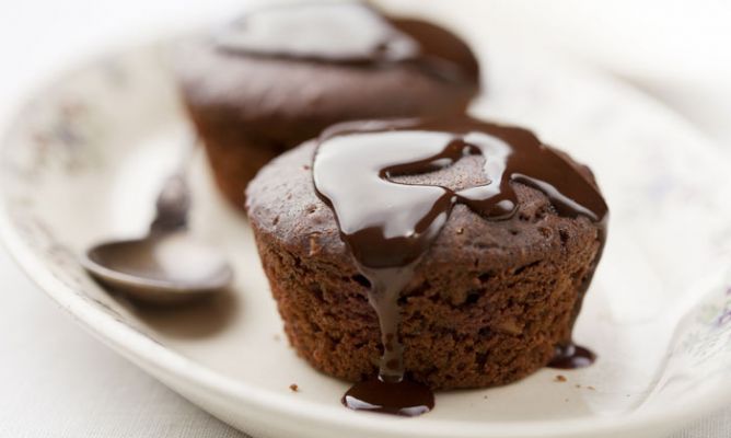 Receta De Coulant De Chocolate Con Frutos Rojos Hogarmania Receta Receta Cupcakes De Chocolate Fondant De Chocolate Cupcakes De Chocolate