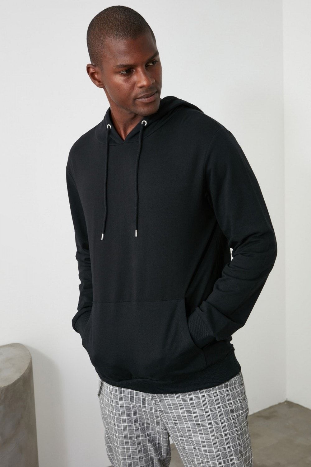 Men S Black Hoodie With Pockets In 2021 Black Hoodie Men Hoodies Men Black Hoodie
