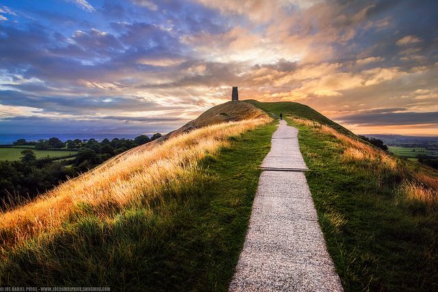 walk to glastonbury tor walk to glastonbury tor