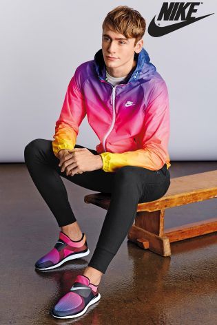 nike black/pink free socfly nike black/pink free socfly