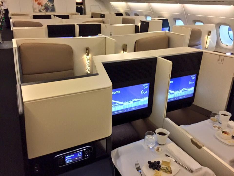 Etihad S Brand New Airbus A 380 800 Business Class Dining Dec