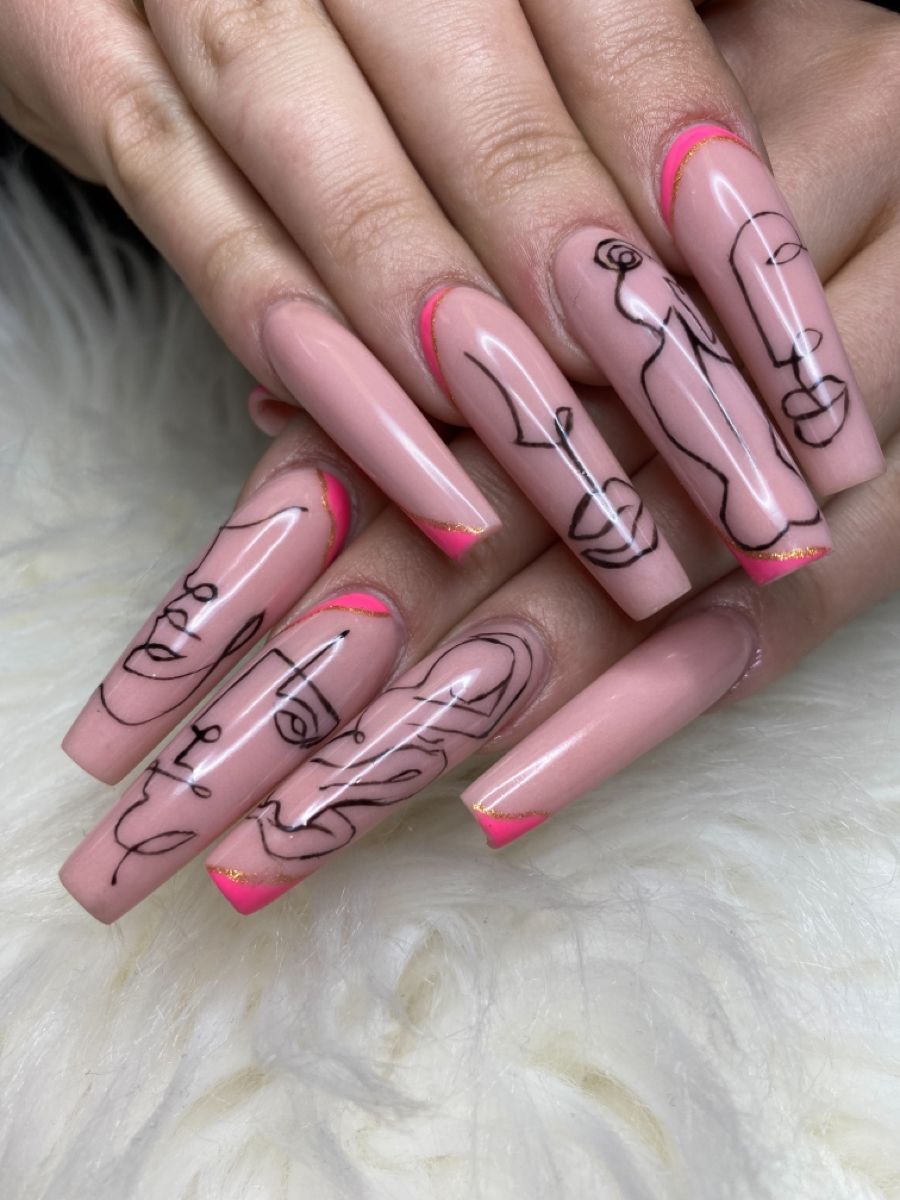 👉 Become a nail Picasso with our @tammytaylorsouthafrica training. 🎨