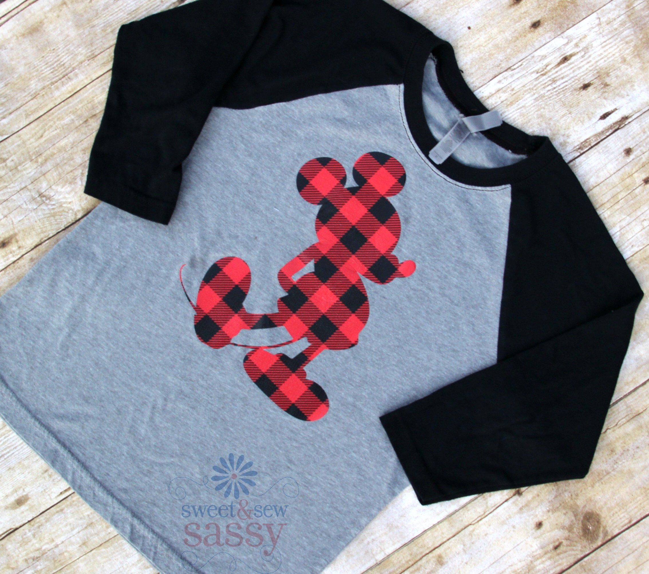 Kids Disney Shirt Childs Raglan Christmas Shirt Mickey Minnie Buffalo Plaid Shirt