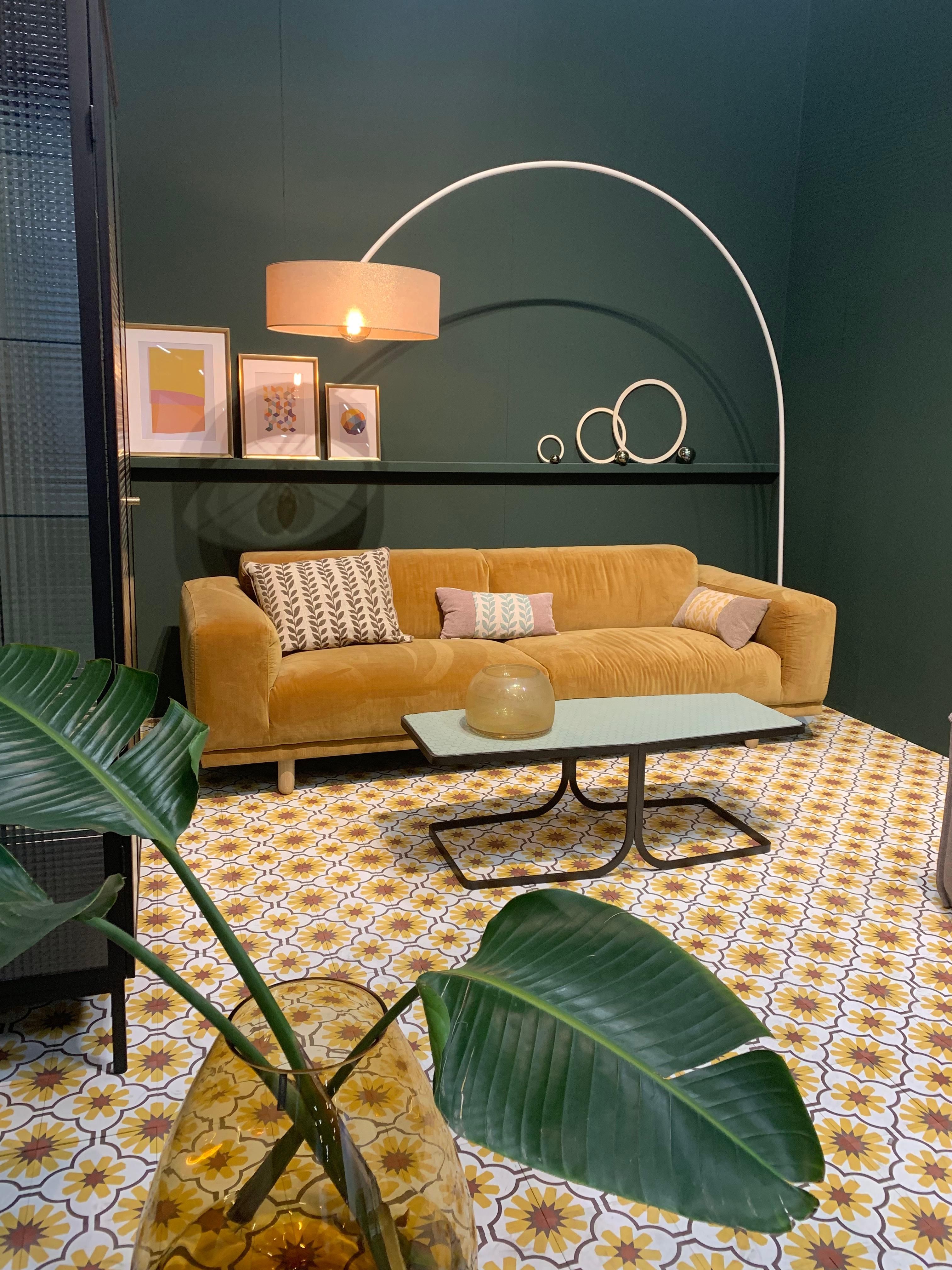 imm cologne 2019 Gelbes wohnzimmer, Gelbe couch, Grüne wohnzimmer