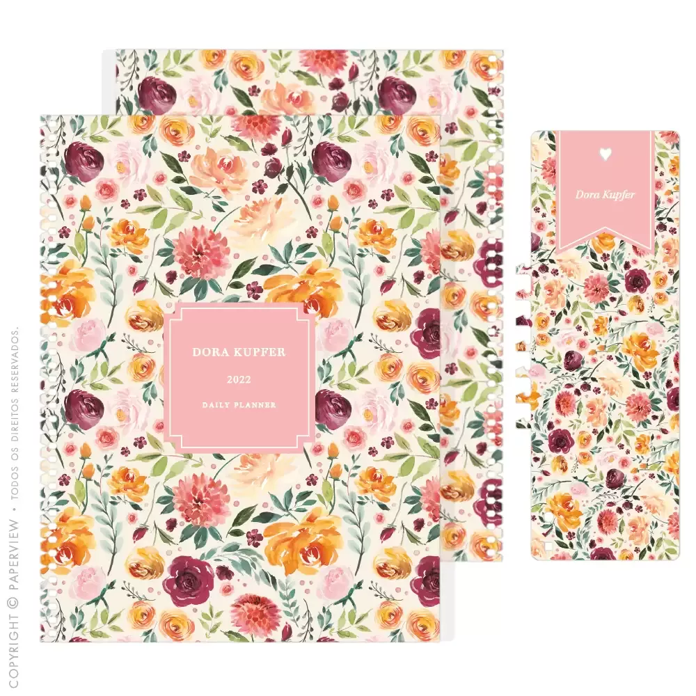 A Capa Avulsa Removivel Floral Trend e confeccionada com tecnologia Paperview: facil de tirar e recolocar, permitindo mudar o look do seu Planner em segundos. Apos encaixada ela fica extremamente segura e nao solta. Alem de proteger contra a umidade, o material da capa tem efeito high gloss, que deixa a arte mais viva e seu Planner mais moderno. Look, Planner, Floral, Products, Drop, Cape Clothing, I Will Protect You, Tecnologia, Trendy Tree