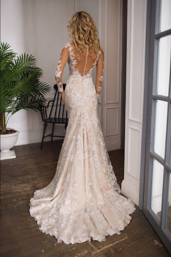 Dein Marktplatz, um Handgemachtes zu kaufen und verkaufen. #gorgeousgowns