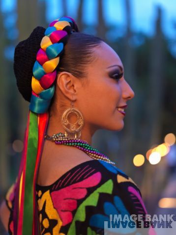 Frida Khalo stock image. Image of flower, face, classical - 30314127