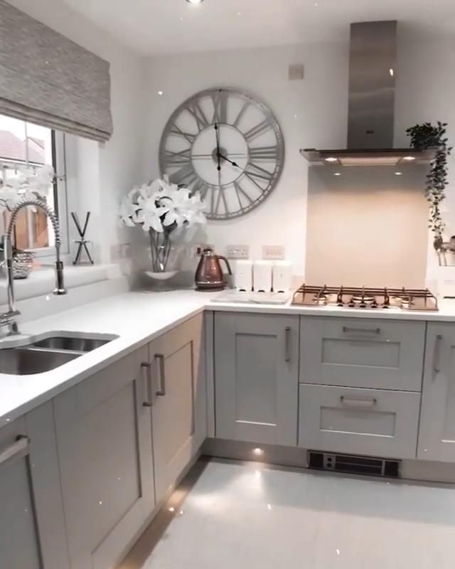 What a ✨GORGEOUS💞 KITCHEN!💗 What do you think?? What a ✨GORGEOUS💞 KITCHEN!💗 What do you think??