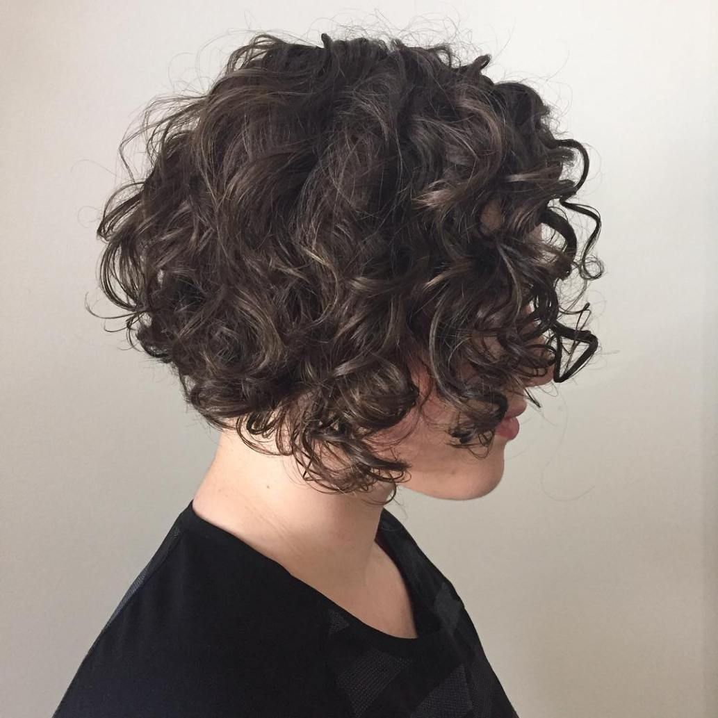 50 Most Delightful Short Wavy Hairstyles Chin Length Bob Curly 50 Most Delightful Short Wavy Hairstyles
