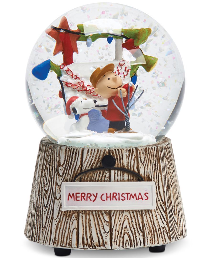 snoopy xmas snow globe snoopy xmas snow globe