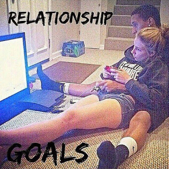 Idee Von Lena Auf Couple Goalssss Paar Kuscheln