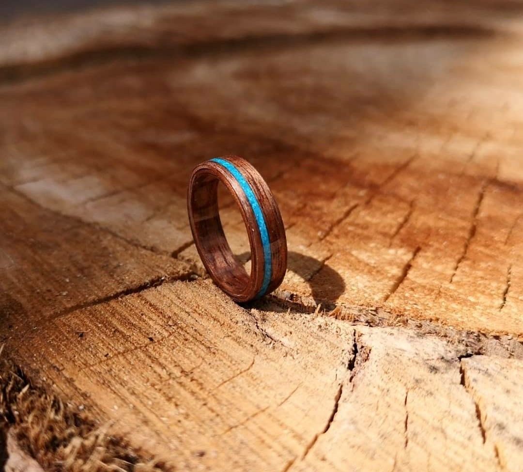 Mens Wood Wedding Bands, Wood Wedding Ring, Wedding Rings, Wooden Rings Craft, Wood Rings, Wooden Gifts, Nature Ring, Nature Jewelry, Wood Resin Jewelry