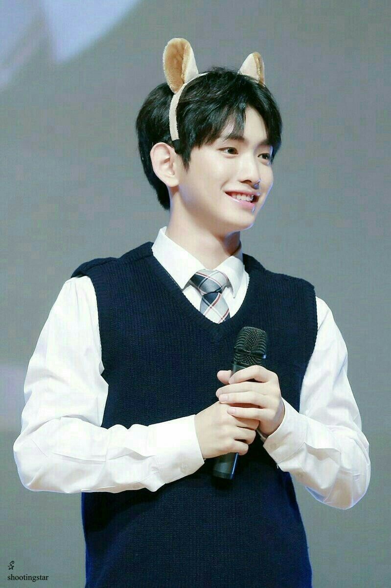 pin oleh pluffy nim di lee euiwoong pin oleh pluffy nim di lee euiwoong