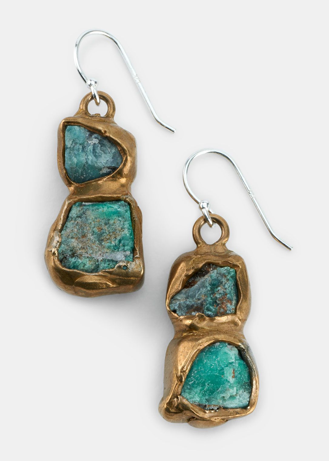 Watch How to Buy Turquoise Jewelry video Watch How to Buy Turquoise Jewelry video