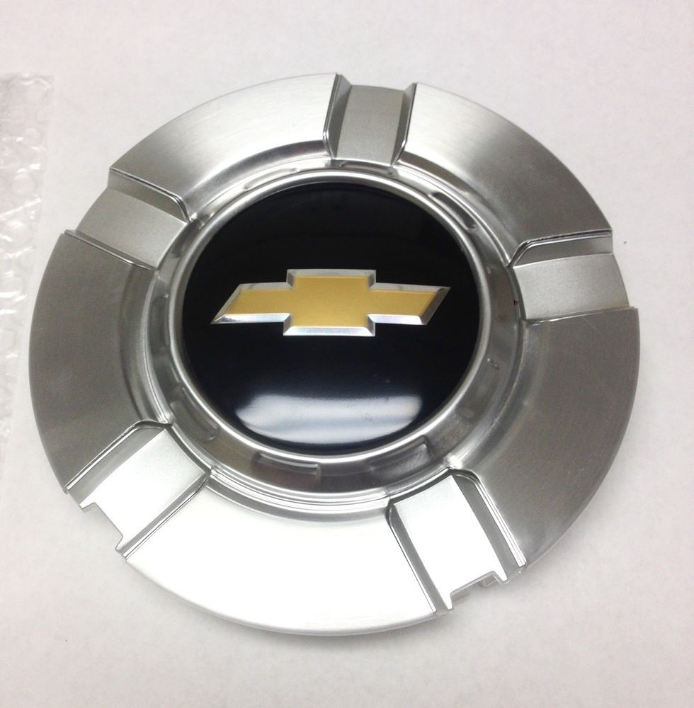 2011 Chevy Silverado 1500 Hubcap