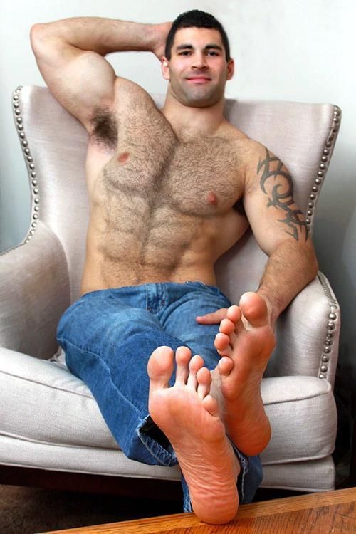 hot-naked-male-feet