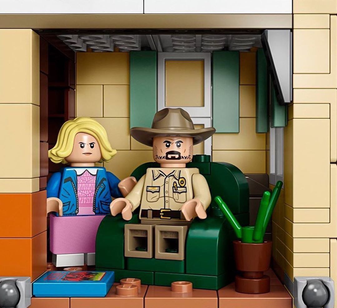 A Higher-Res Look At The New LEGO Stranger Things 75810 Set #geekculture A Highe...