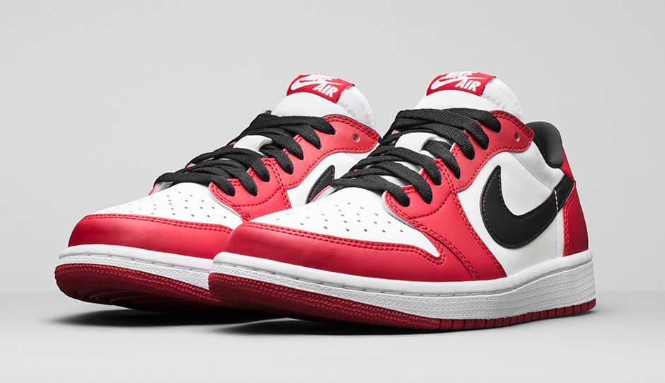 jordan retro 1 chicago low