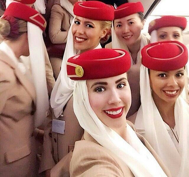 Emirates Cabin Crew Living Theflylife エミレーツ航空 エミレーツ 航空会社 Emirates Cabin Crew Living Theflylife エミレーツ航空 エミレーツ 航空会社