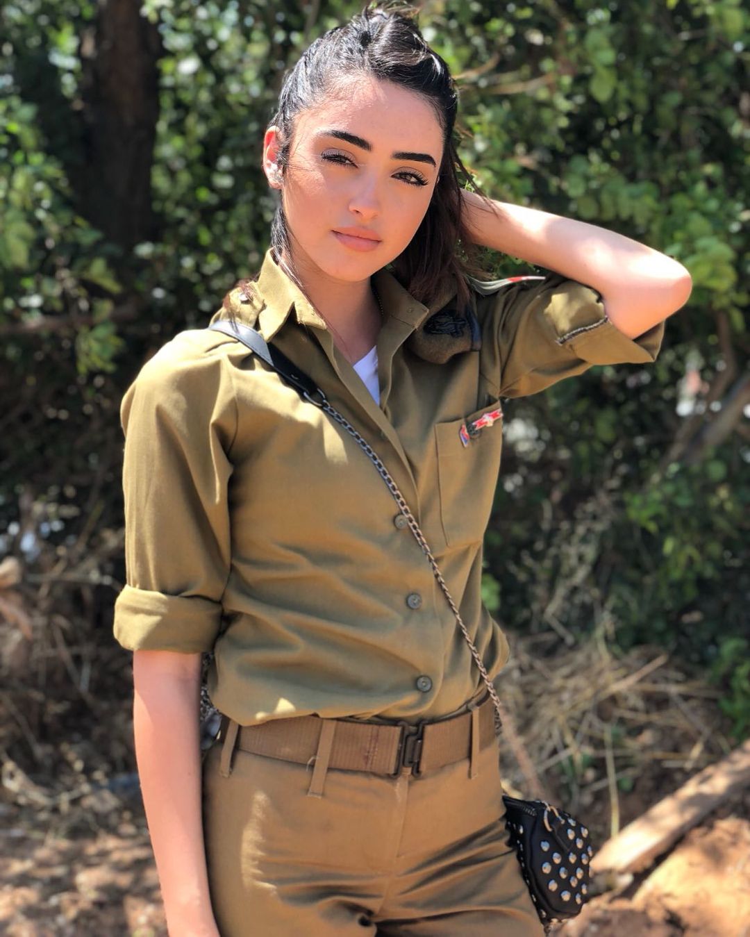 שבת שלום 🙏🏻💋 Idf Women, Military Women, Young And Beautiful, Beautiful