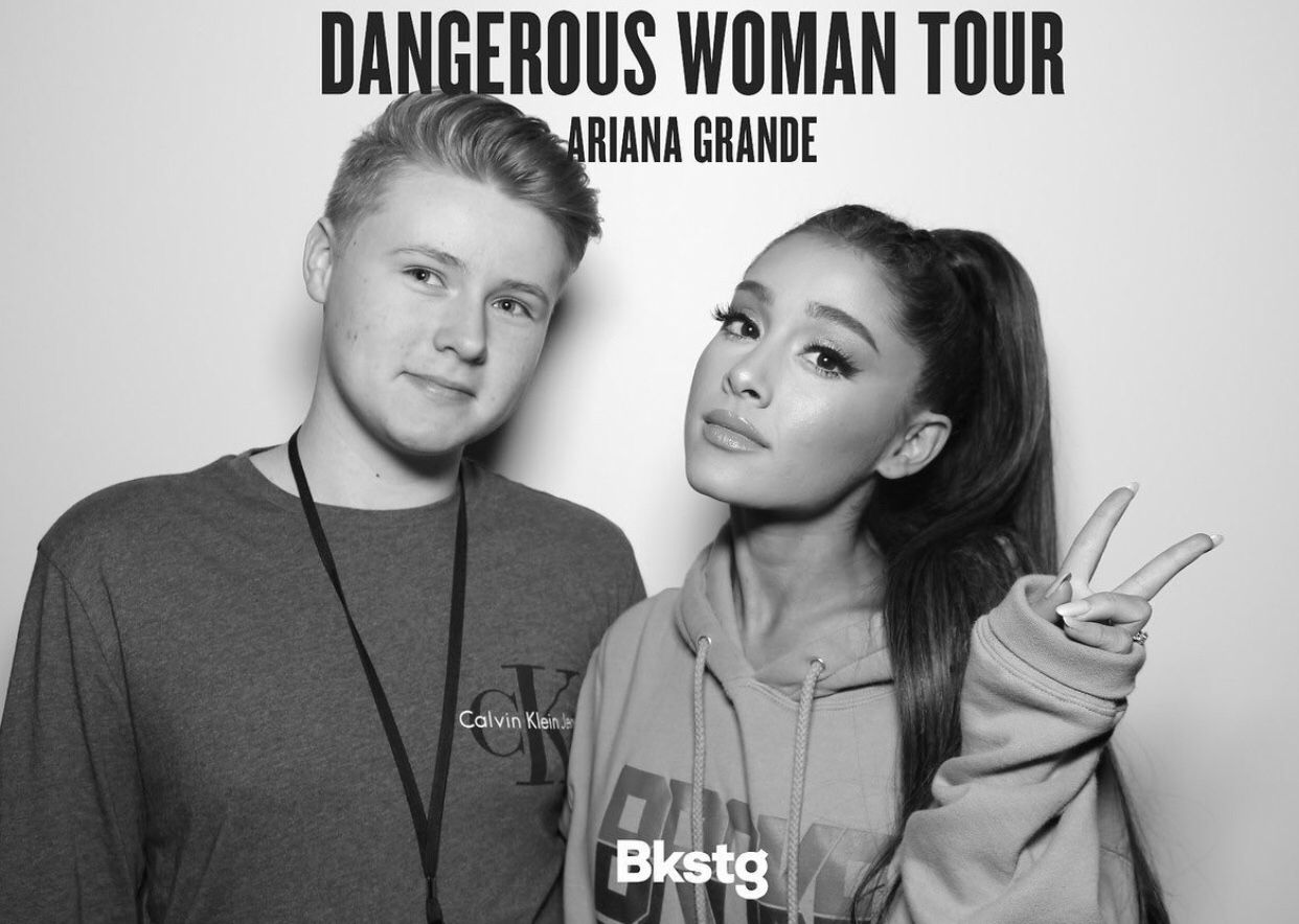 Pin Auf Ariana Grande