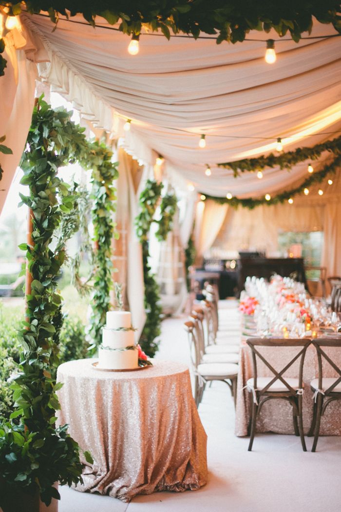 A Glam Desert Wedding By Onelove Photography Wedpics Blog Wedding Tent Decorations Tent Wedding Tent Decorations A Glam Desert Wedding By Onelove Photography Wedpics Blog Wedding Tent Decorations Tent Wedding Tent Decorations