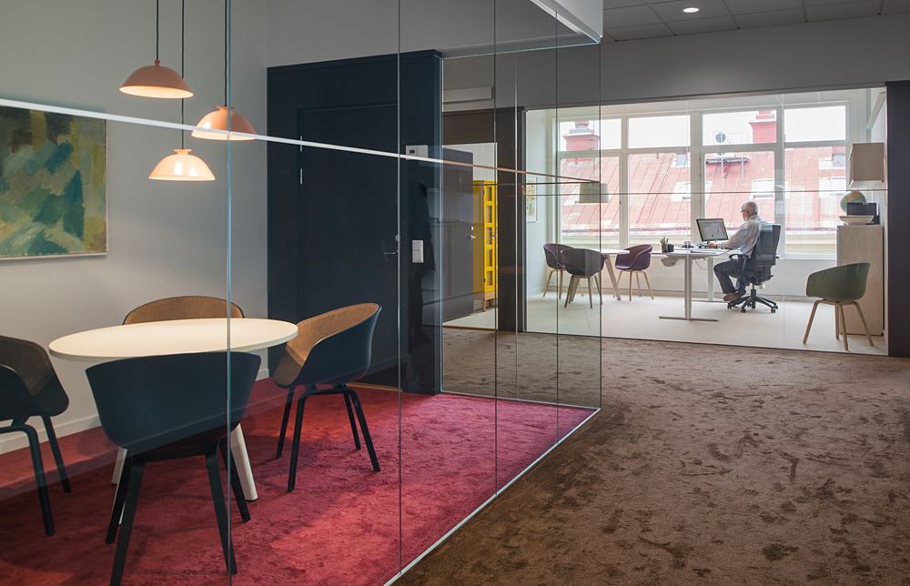 advokatfirman lindahl tema arkitekter lamps sempé w103s1