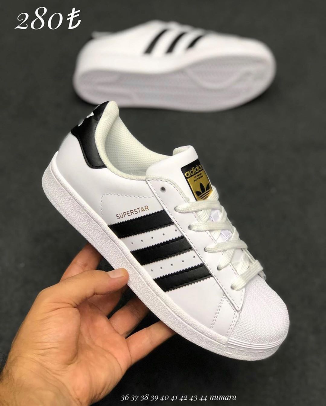 Siparisler Whatsapp Dan 0555 880 33 56 Yogunluga Gore Mesajlar Gec Yanitlanabilir Bu Surede Lutfen Bekley Adidas Superstar Sneaker Adidas Sneakers Sneakers