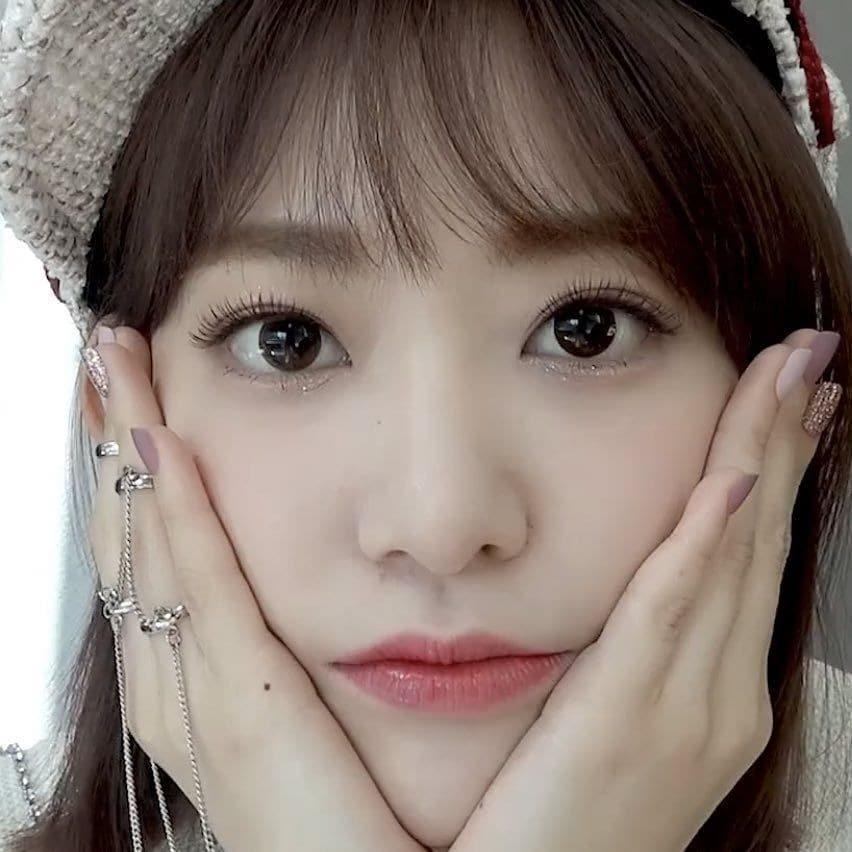 Izone宮脇咲良 絶大な人気の理由と人気度合いが分かるエピソードまとめ 宮脇 咲 良 美女 画像 Izone宮脇咲良 絶大な人気の理由と人気度合いが分かるエピソードまとめ 宮脇 咲 良 美女 画像