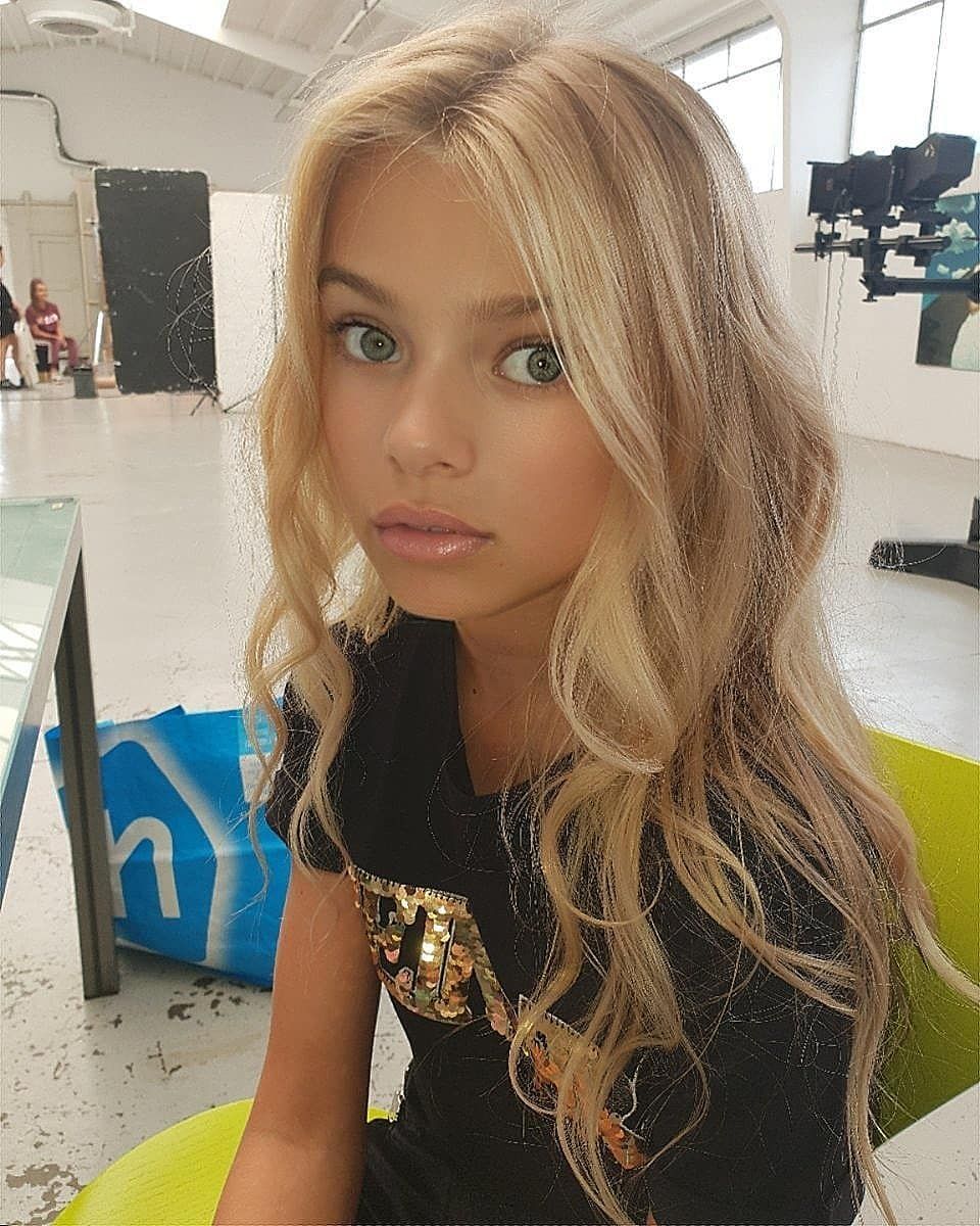 Wunderschöne Mädchen Wunderschöne Mädchen