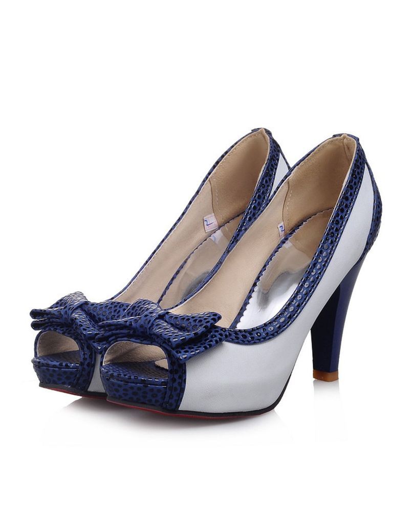 vintage heels with bow