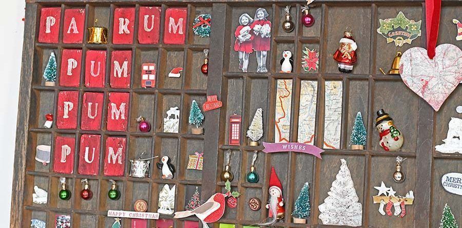 How To Style A Christmas Vintage Printers Tray #printertray DIY Christmas Home Decor - DIY Project - Christmas Craft Ideas - How To Style A Christmas Vintage Printers Tray #christmas #christmasdecor #christmascrafts #diy #doityourself #crafter #diyideas #craft #crafting #wallart #art #artsy #homedecor #homedecorideas #printerstray How To Style A Christmas Vintage Printers Tray #printertray DIY Christmas Home Decor - DIY Project - Christmas Craft Ideas - How To Style A Christmas Vintage Printe #printerstray