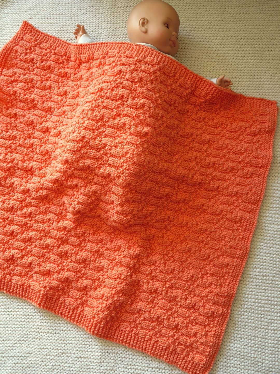 Couverture Bebe Tricotee Main Maille Epaisse Couleur Saumon Orange Dim 75 X 85 Cm Puericulture Par Babola Couverture Bebe Tricot Idee Couture Couverture Bebe Tricotee Main Maille Epaisse Couleur Saumon Orange Dim 75 X 85 Cm Puericulture Par Babola Couverture Bebe Tricot Idee Couture