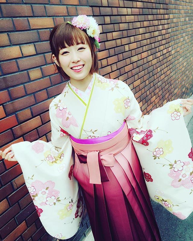 Instagram Photo By 渡辺美優紀 Apr 25 16 At 10 am Utc 渡辺美優紀 袴 セレブ Instagram Photo By 渡辺美優紀 Apr 25 16 At 10 am Utc 渡辺美優紀 袴 セレブ