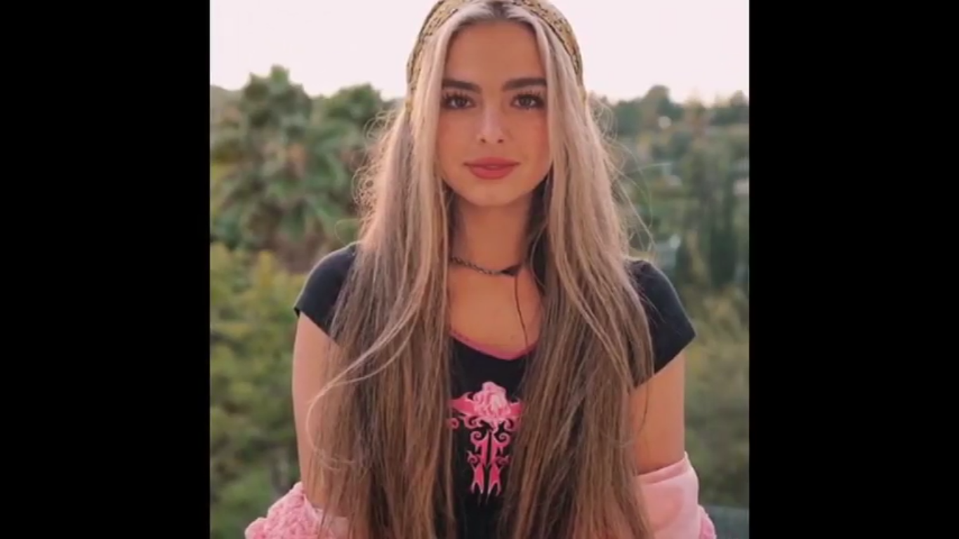 Addison Rae Insta pics! | Addison, Rae, Insta