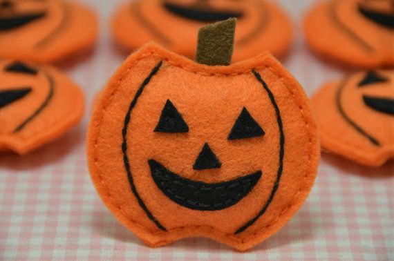 Set Of 6pcs Handmade Puffy Pumpkin Ft757 Llaveros De Fieltro Muñecos De Fieltro Y Artesanía De Halloween